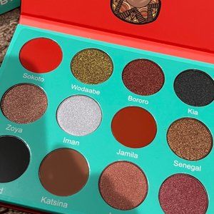 Juvia's Place the Saharan eyeshadow palette